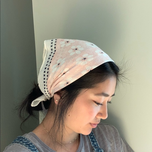 Aerie | pink floral bandana - Picture 2 of 3